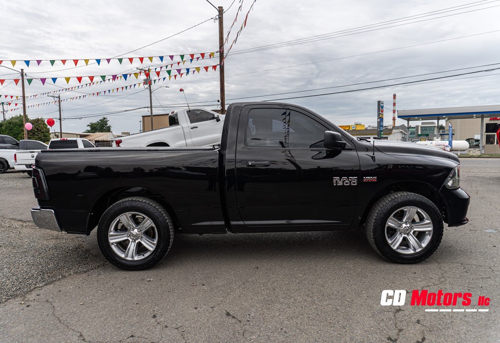 Photo 10 of this RAM 1500