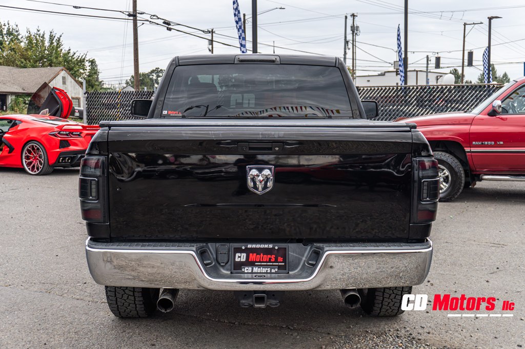 Photo 8 of this RAM 1500