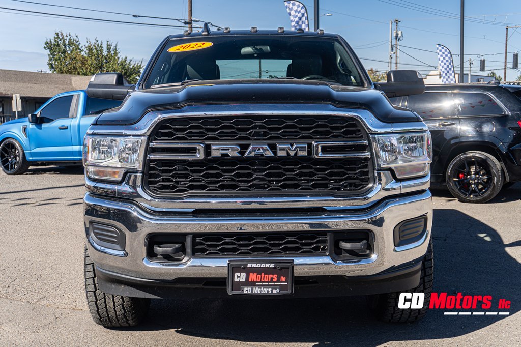 Photo 3 of this RAM 2500