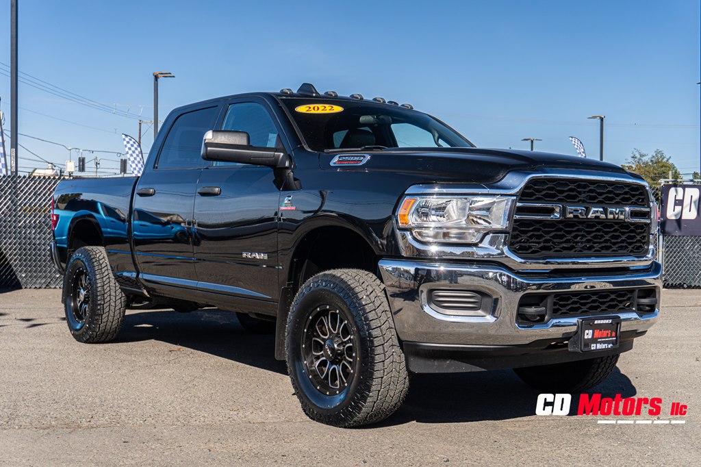 Photo 2 of this RAM 2500