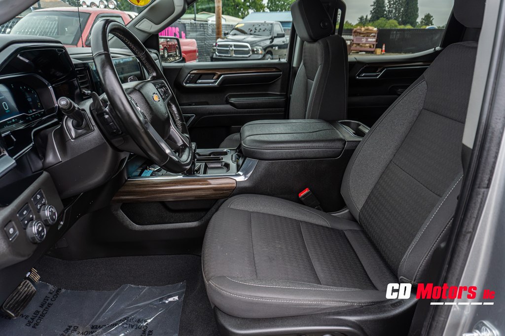 Photo 13 of this CHEVROLET SILVERADO 1500
