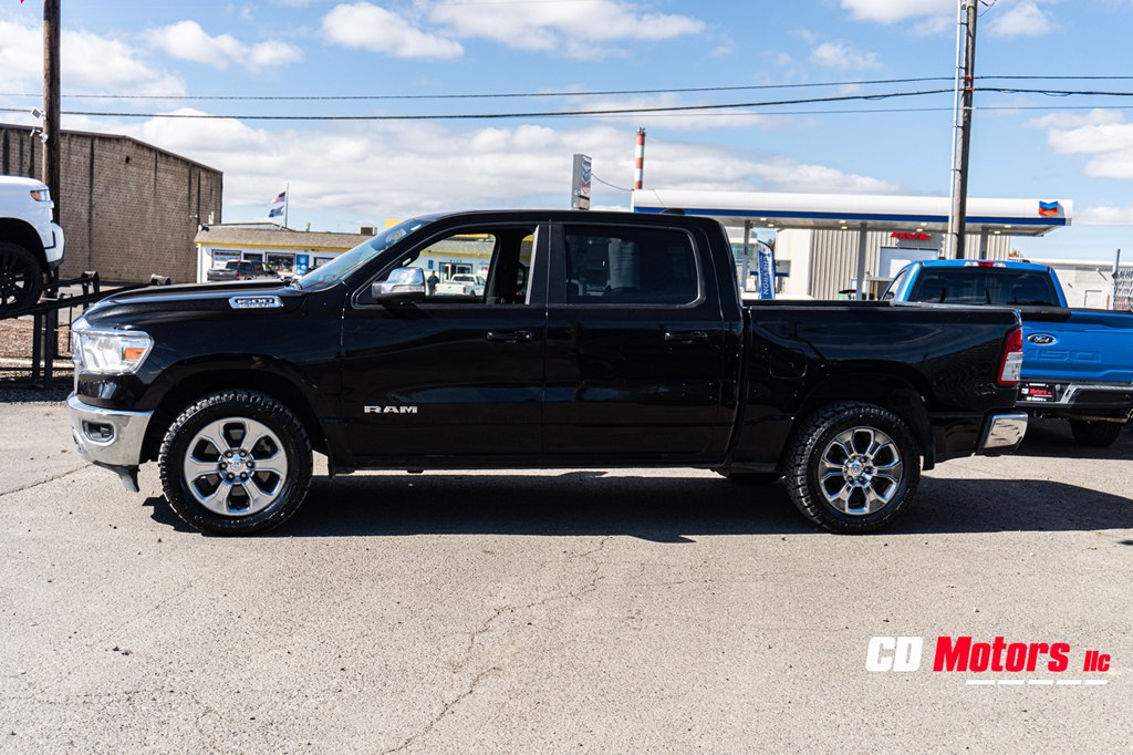 Photo 6 of this RAM 1500