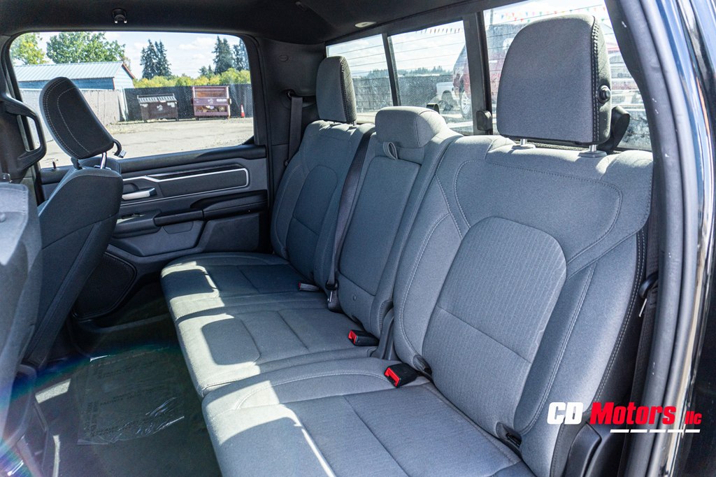 Photo 15 of this RAM 1500