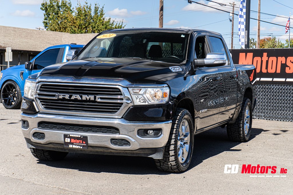Photo 5 of this RAM 1500