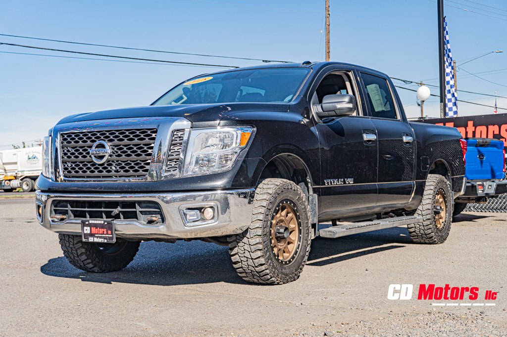 Photo 5 of this NISSAN TITAN