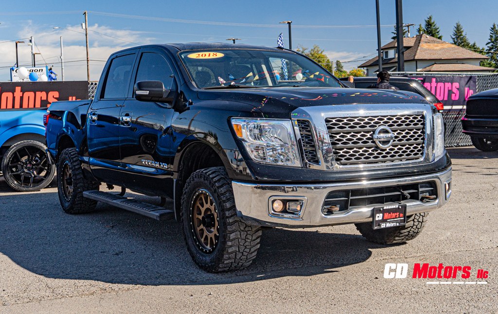 Photo 2 of this NISSAN TITAN