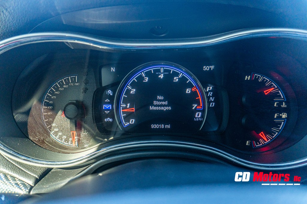 Photo 14 of this JEEP GRAND CHEROKEE