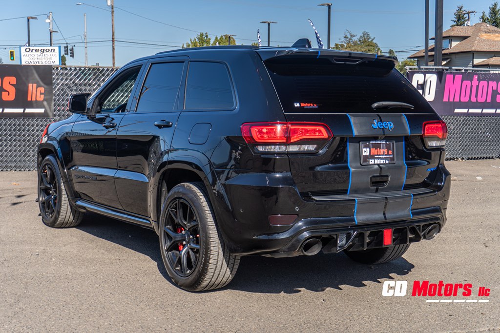 Photo 7 of this JEEP GRAND CHEROKEE