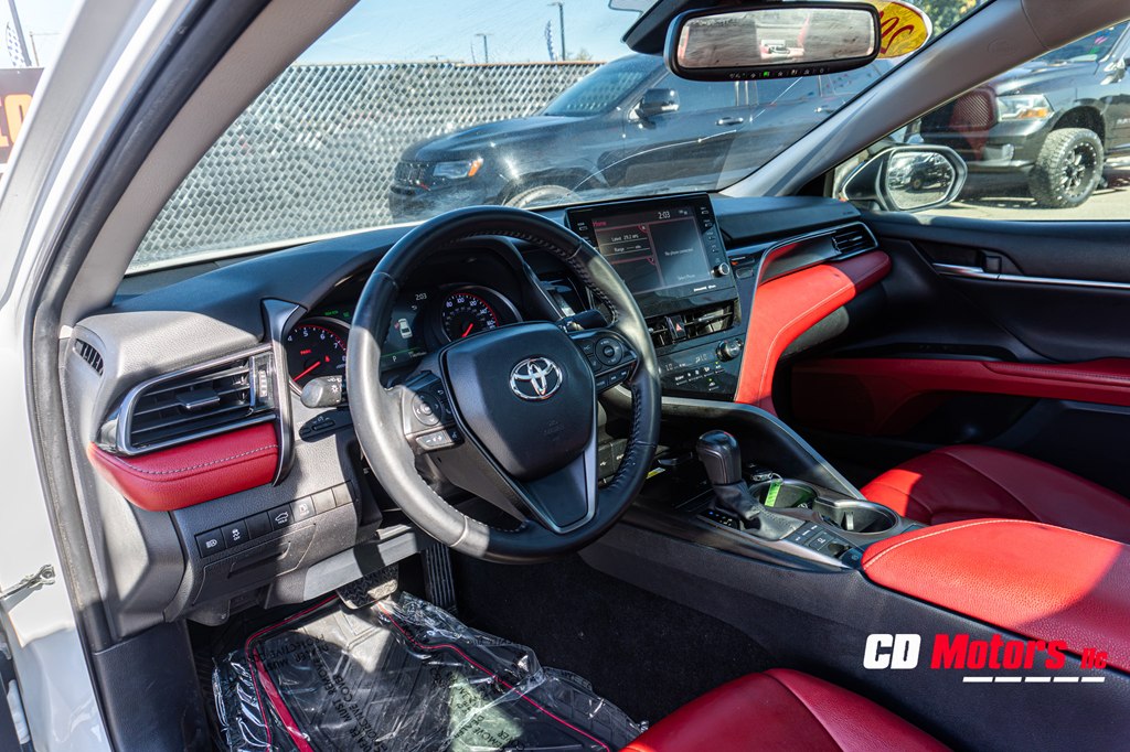 Photo 12 of this TOYOTA CAMRY
