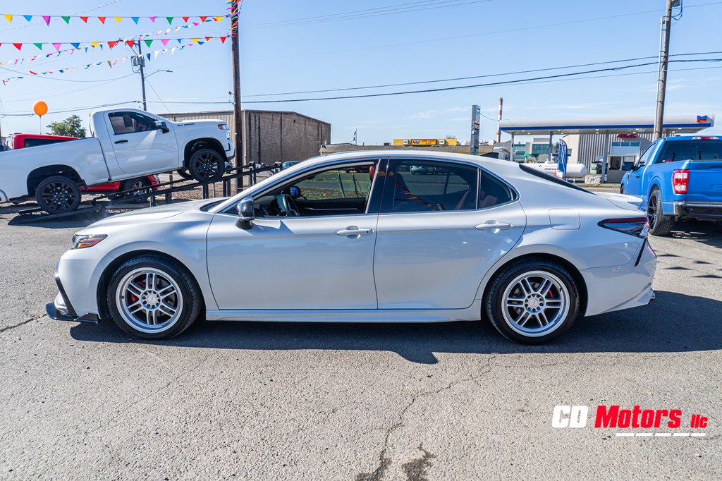 Photo 6 of this TOYOTA CAMRY