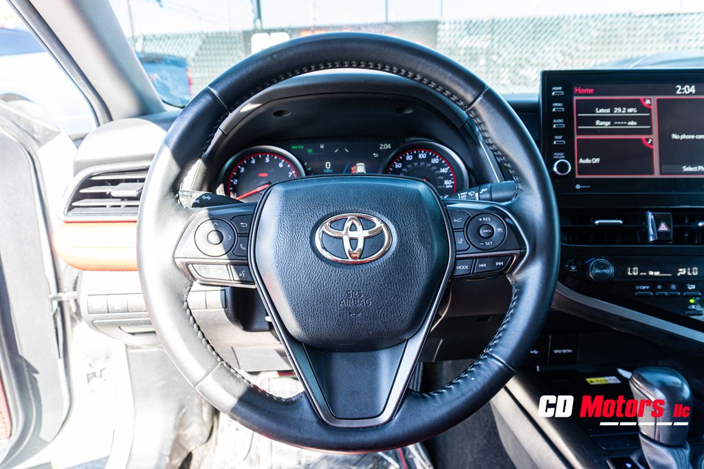 Photo 16 of this TOYOTA CAMRY