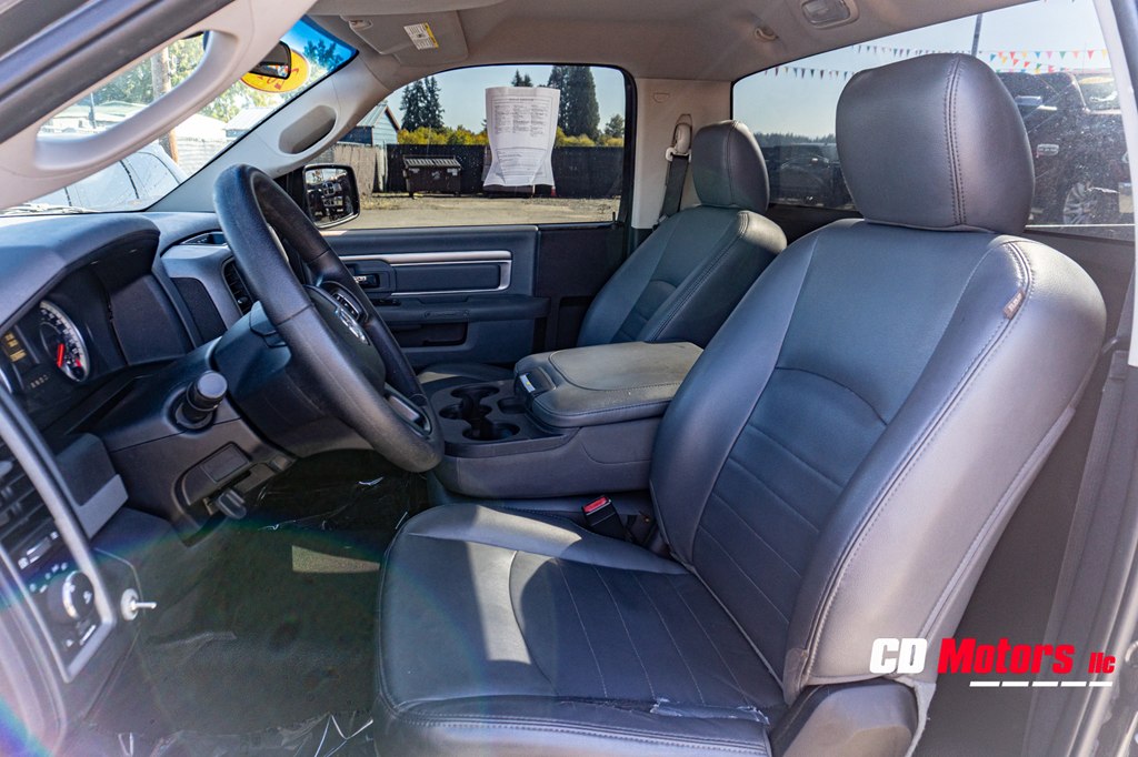 Photo 11 of this RAM 1500