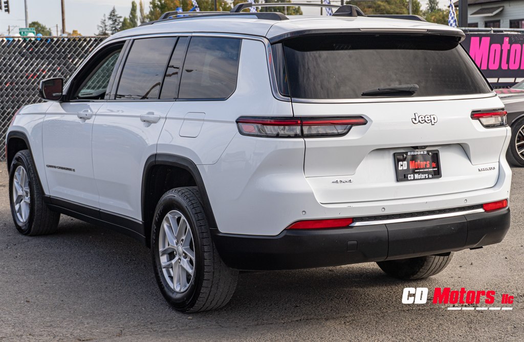 Photo 10 of this JEEP GRAND CHEROKEE