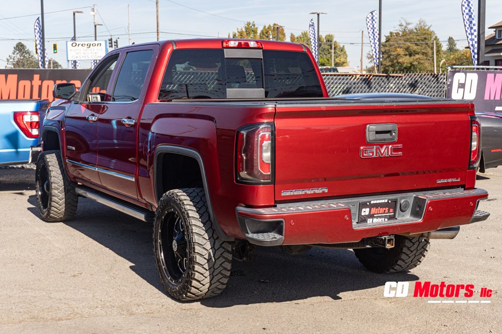 Photo 7 of this GMC SIERRA