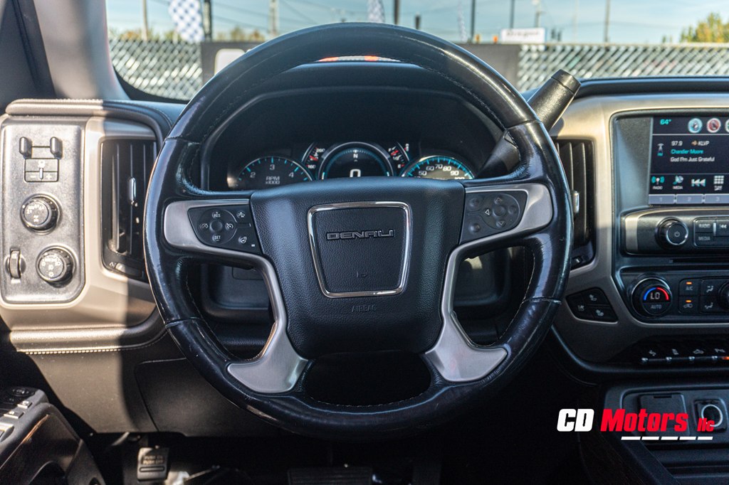 Photo 18 of this GMC SIERRA