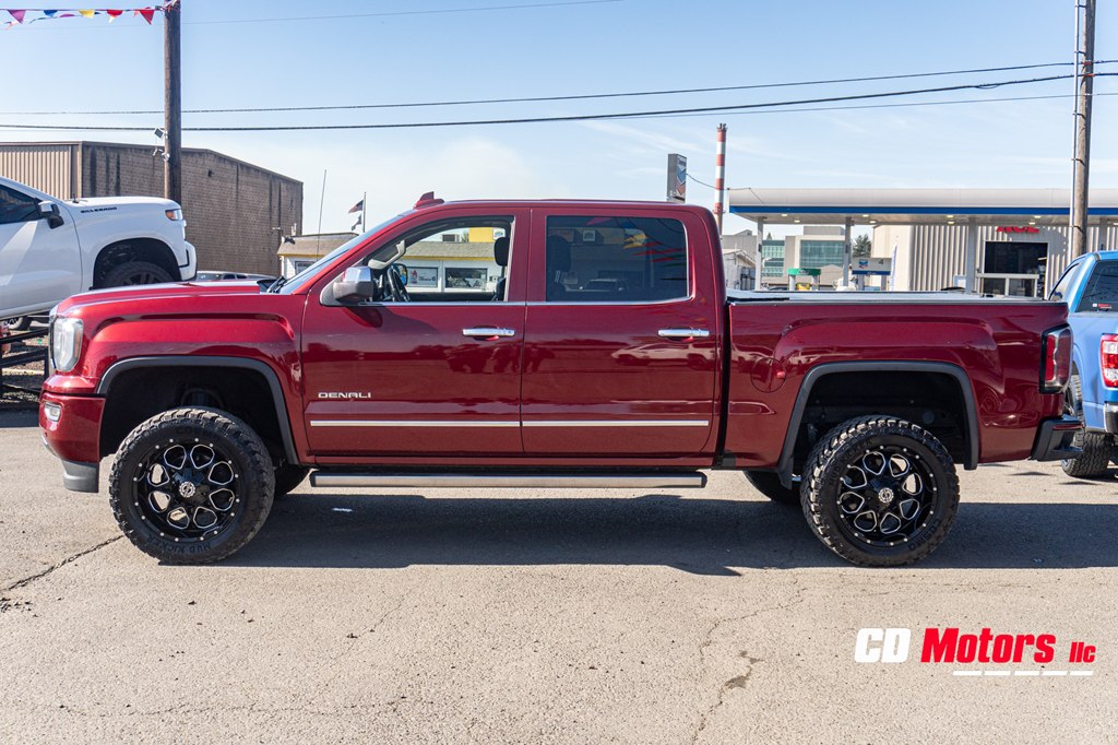 Photo 6 of this GMC SIERRA
