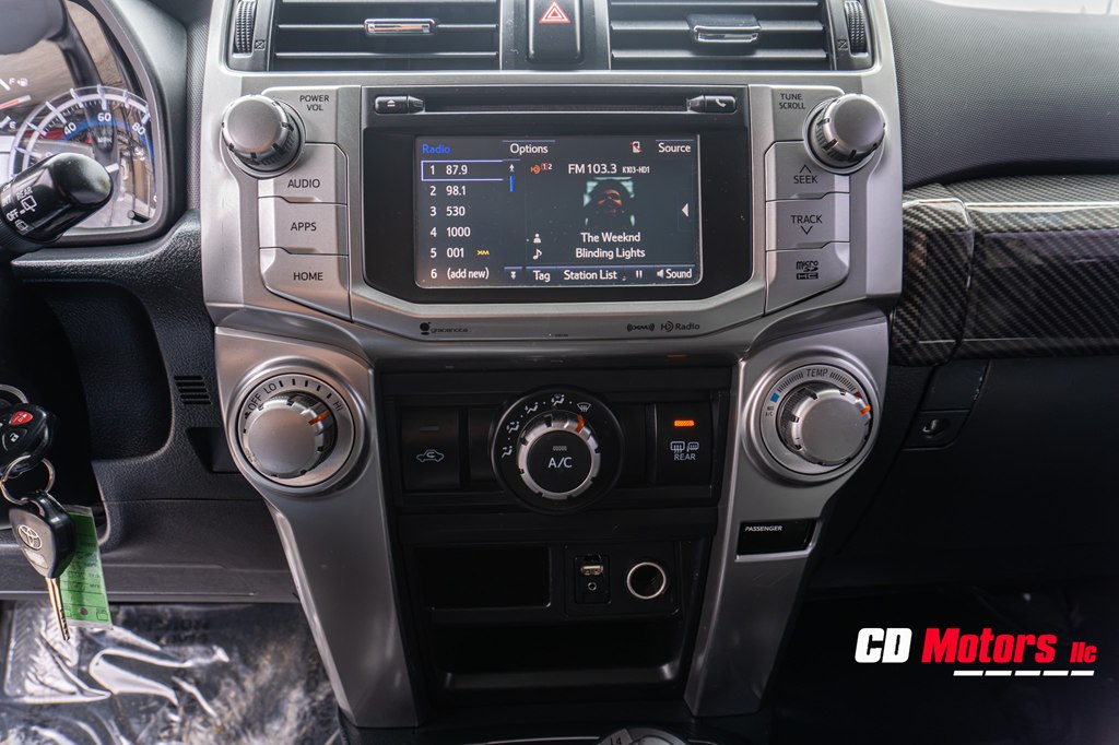 Photo 15 of this TOYOTA 4RUNNER