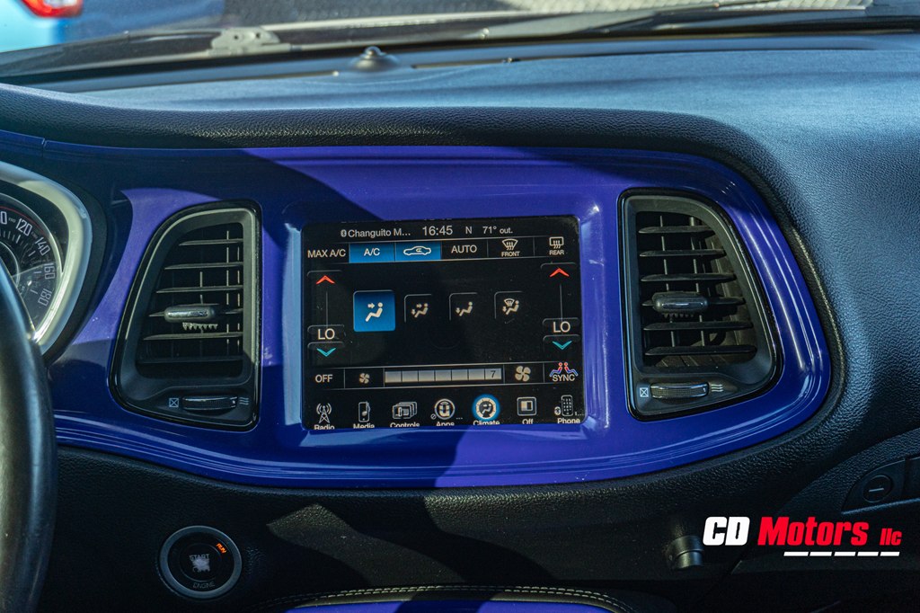 Photo 13 of this DODGE CHALLENGER