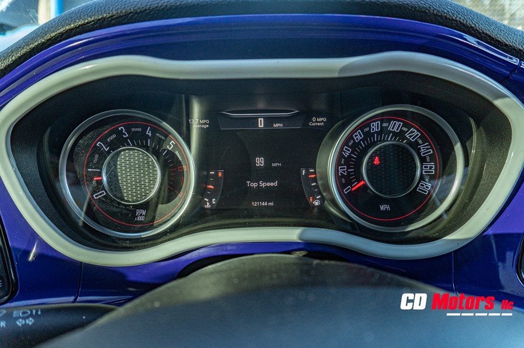 Photo 12 of this DODGE CHALLENGER