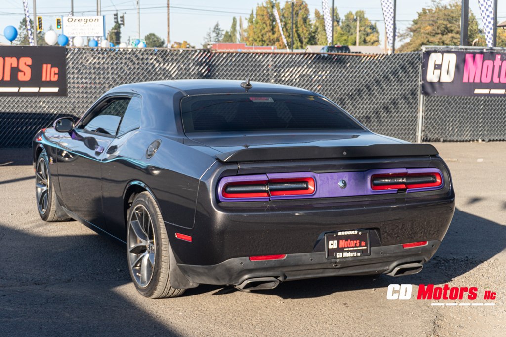 Photo 7 of this DODGE CHALLENGER