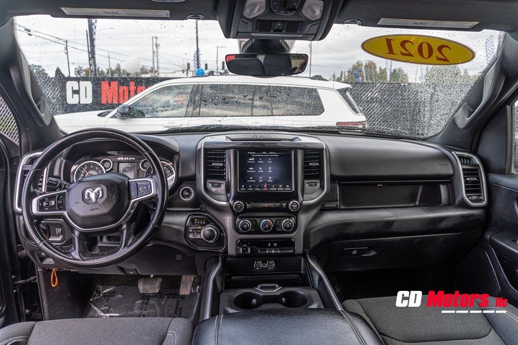 Photo 13 of this RAM 1500