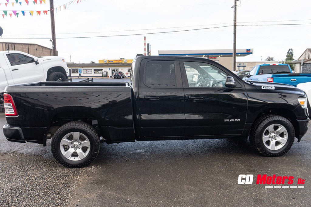 Photo 9 of this RAM 1500