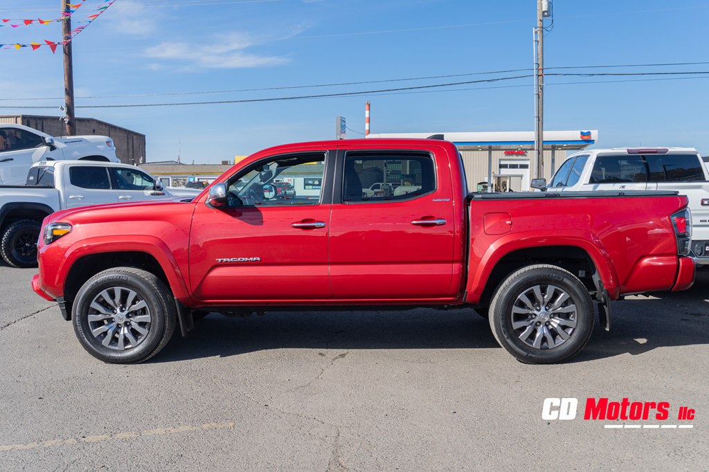 Photo 6 of this TOYOTA TACOMA