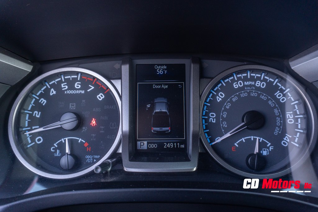 Photo 13 of this TOYOTA TACOMA