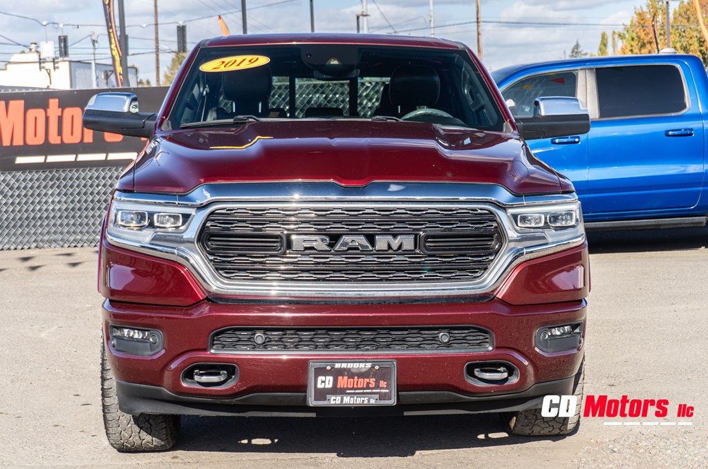 Photo 3 of this RAM 1500