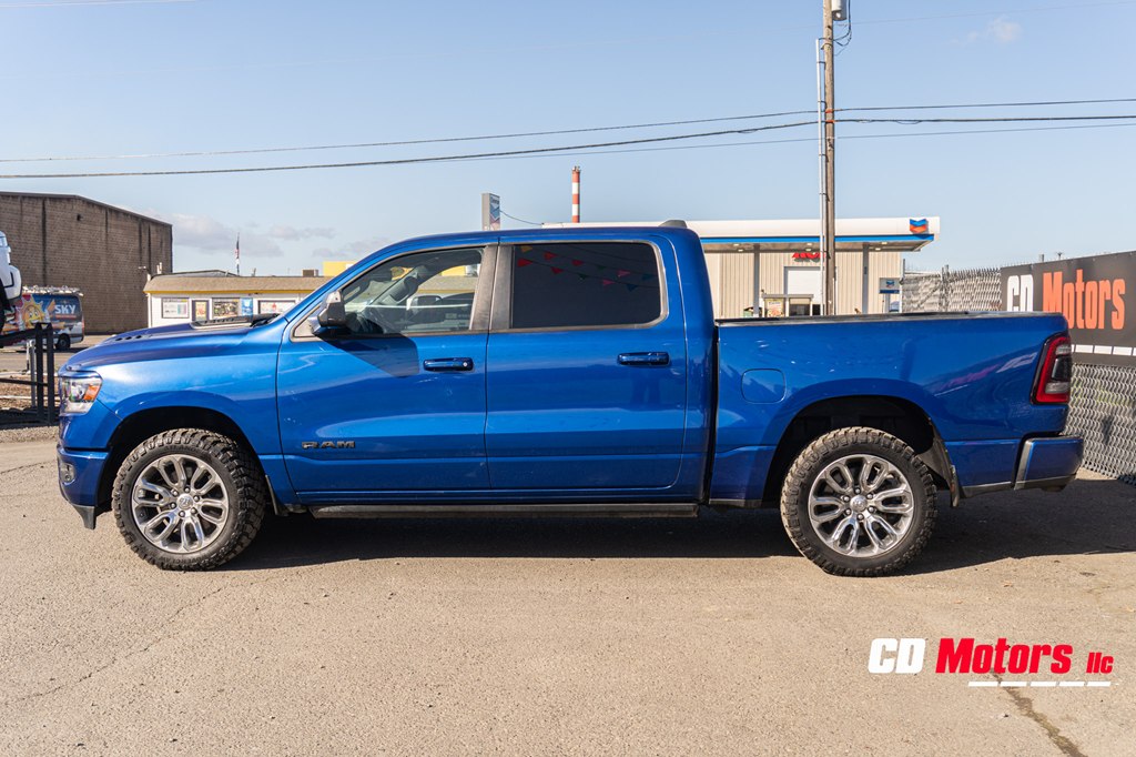 Photo 7 of this RAM 1500