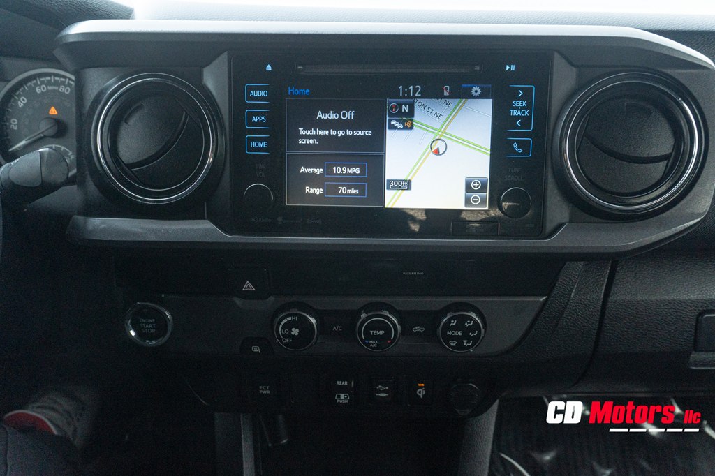 Photo 14 of this TOYOTA TACOMA