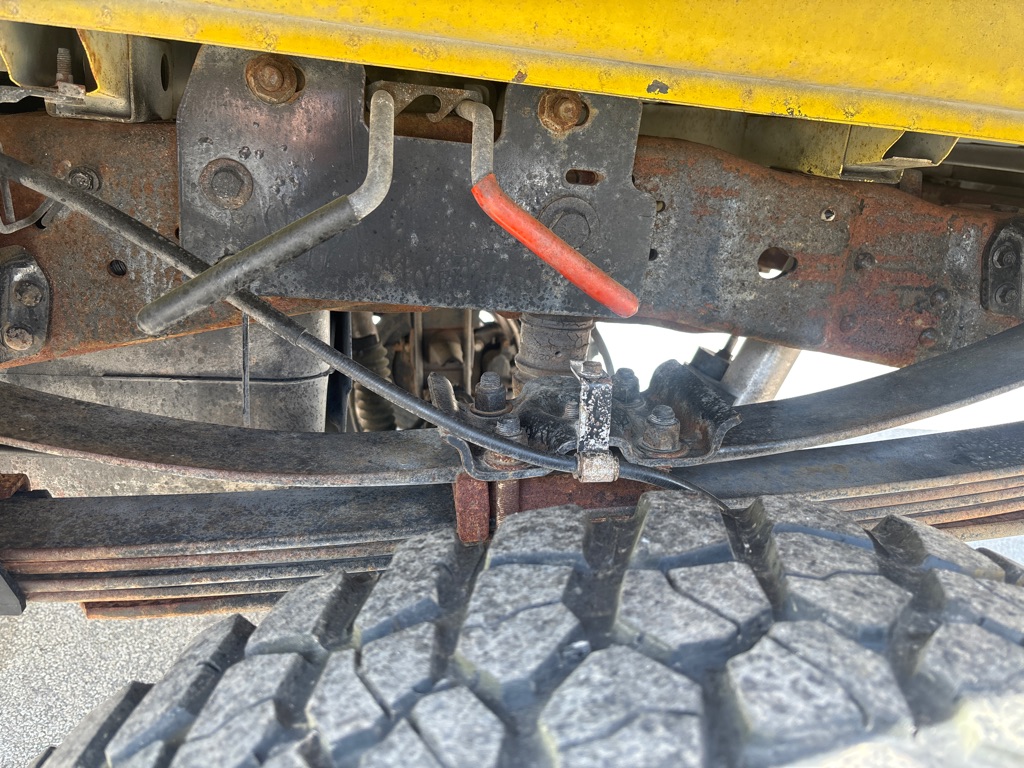Photo 11 of this FORD F350
