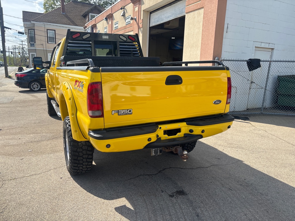 Photo 6 of this FORD F350