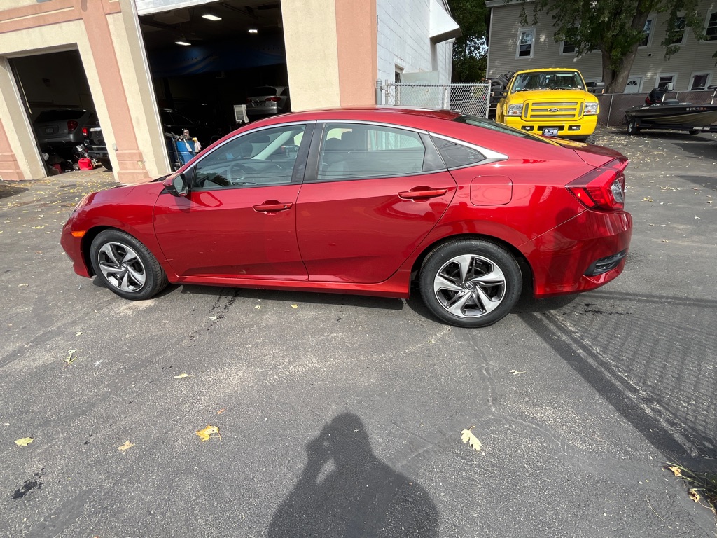 Photo 8 of this HONDA CIVIC