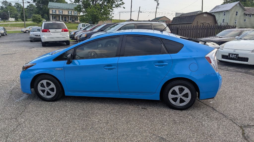 2014 Toyota Prius Two - Photo 7