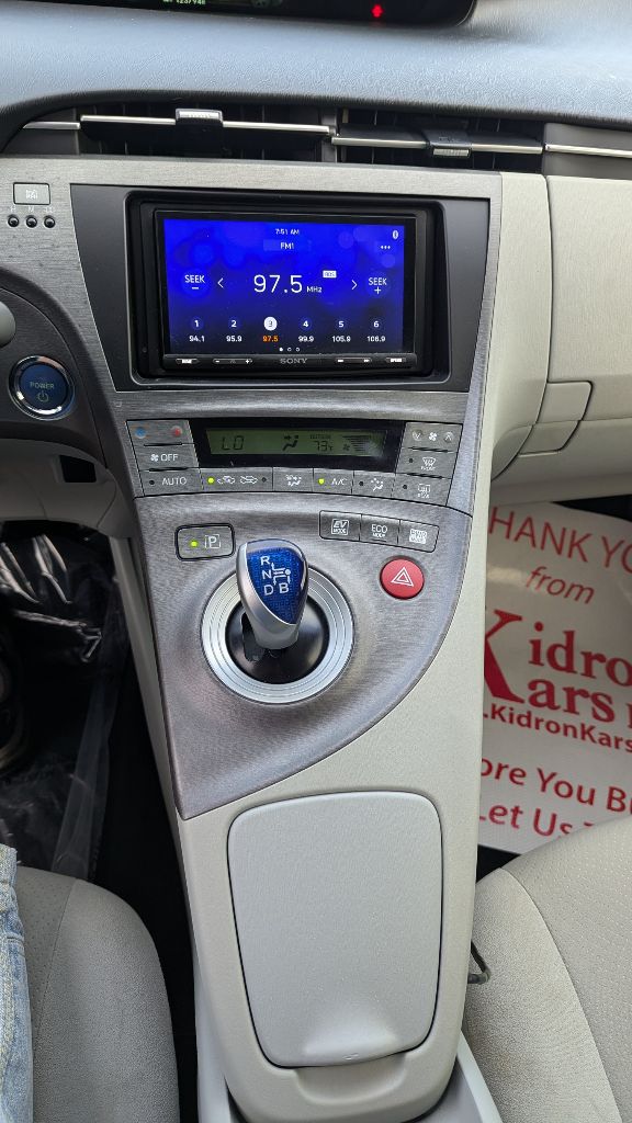 2014 Toyota Prius Two - Photo 17