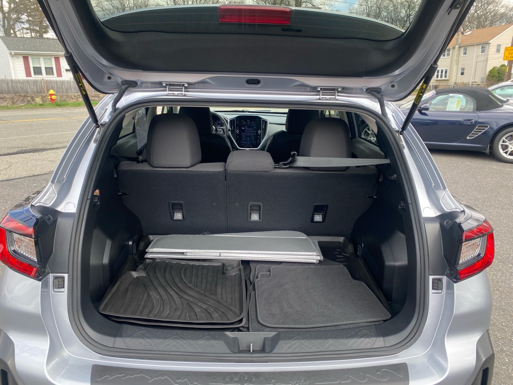Photo 5 of this SUBARU CROSSTREK