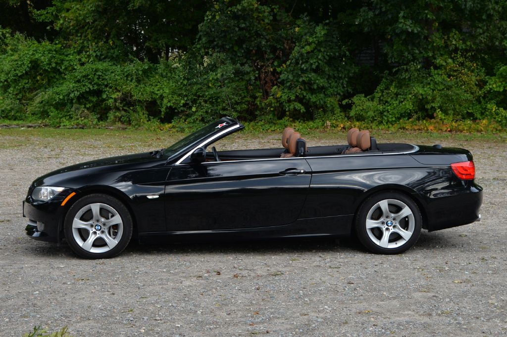 Photo 11 of this BMW 335