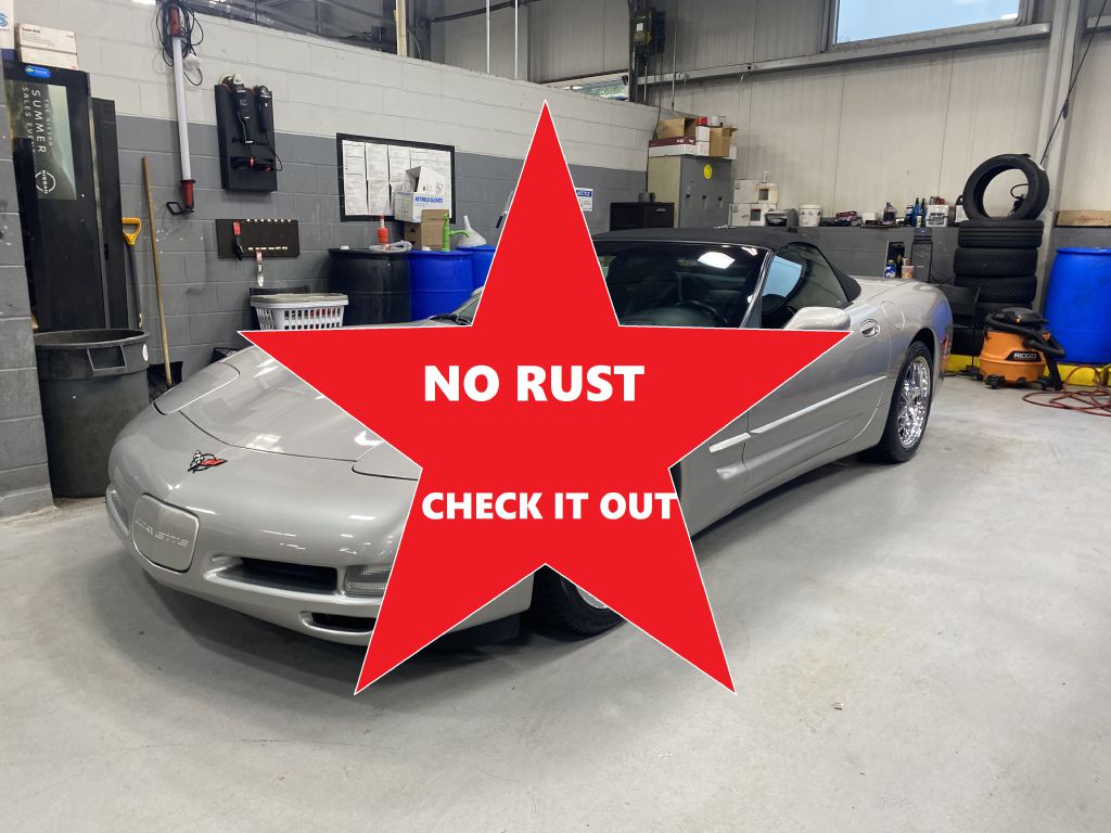 2004 Chevrolet Corvette Convertible RWD