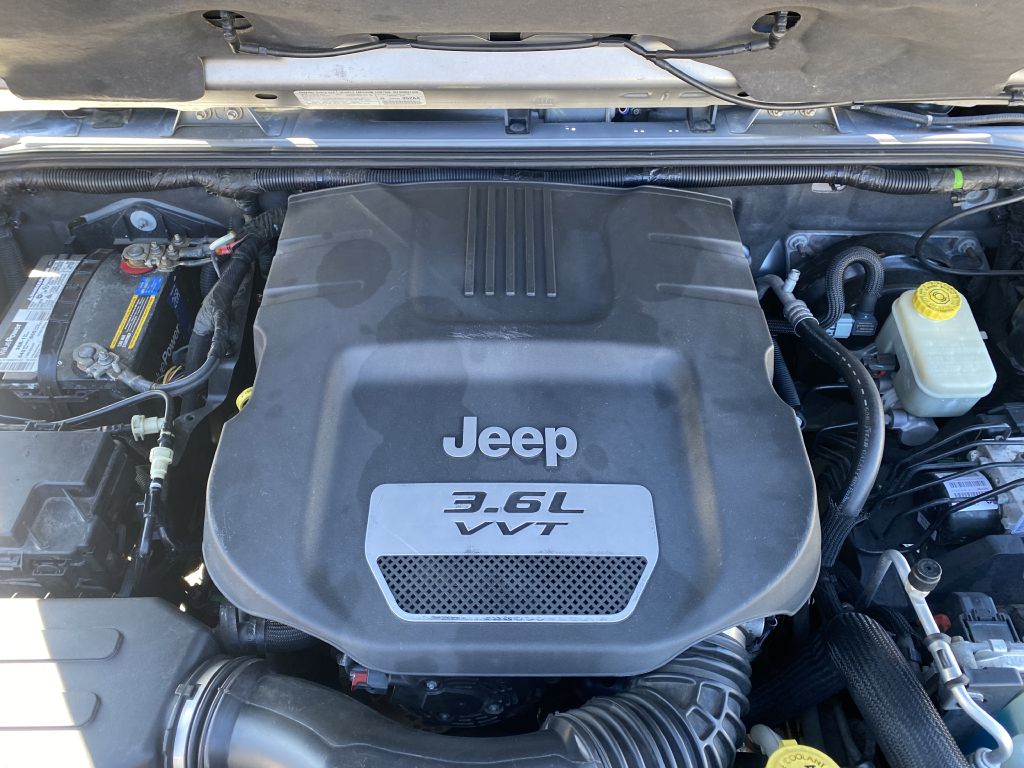 Photo 23 of this JEEP WRANGLER UNLIMI