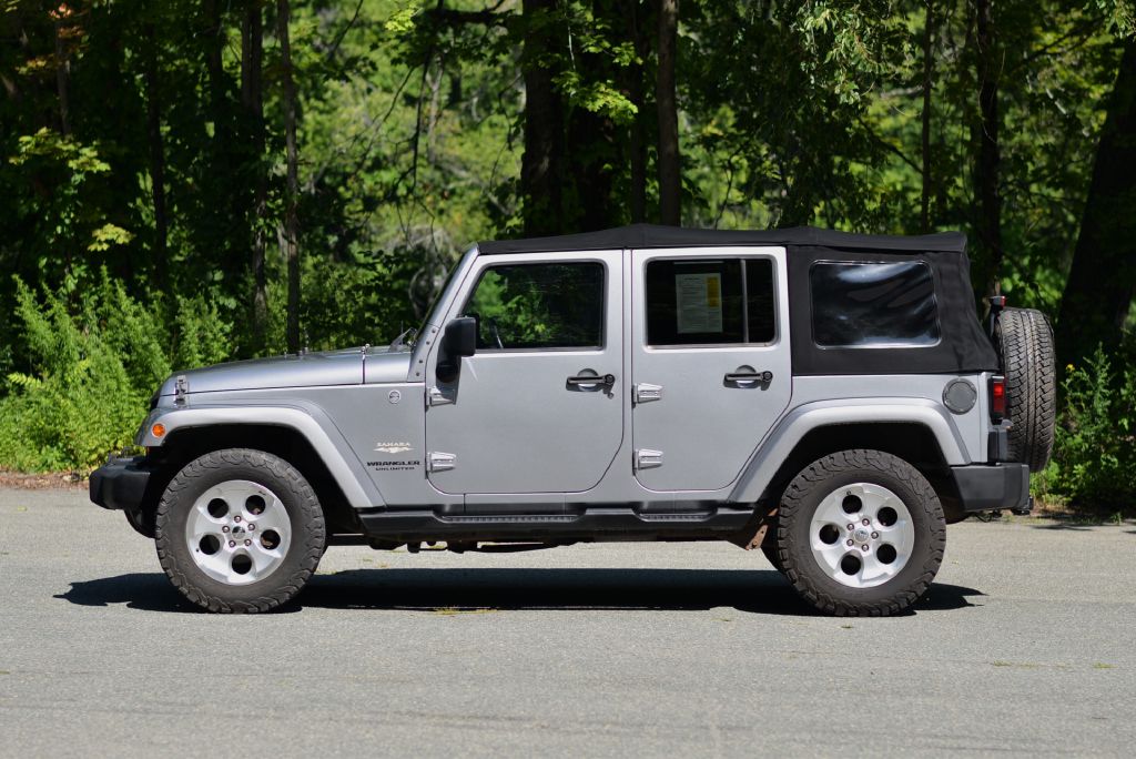 Photo 3 of this JEEP WRANGLER UNLIMI