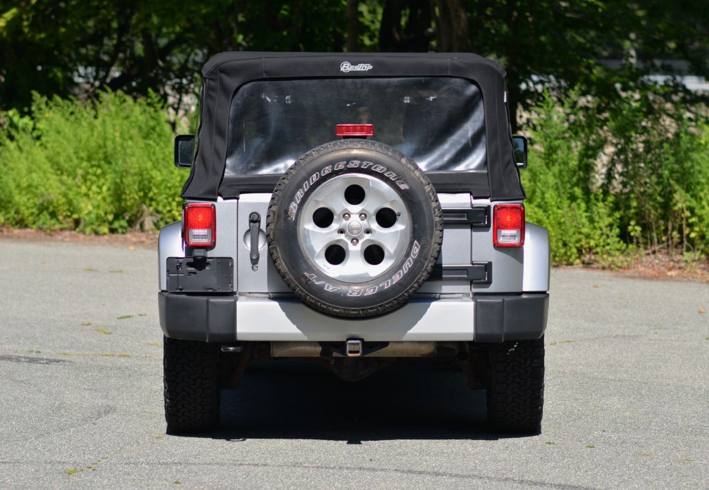 Photo 5 of this JEEP WRANGLER UNLIMI