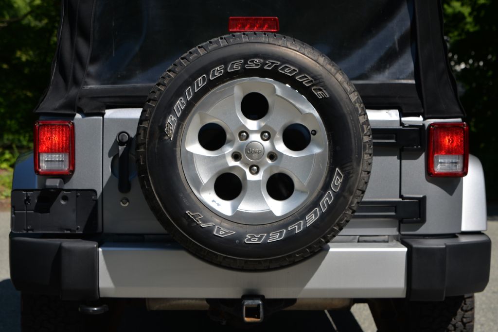 Photo 15 of this JEEP WRANGLER UNLIMI