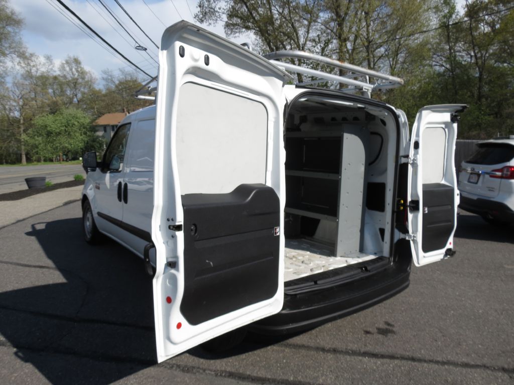 Photo 9 of this RAM PROMASTER CITY