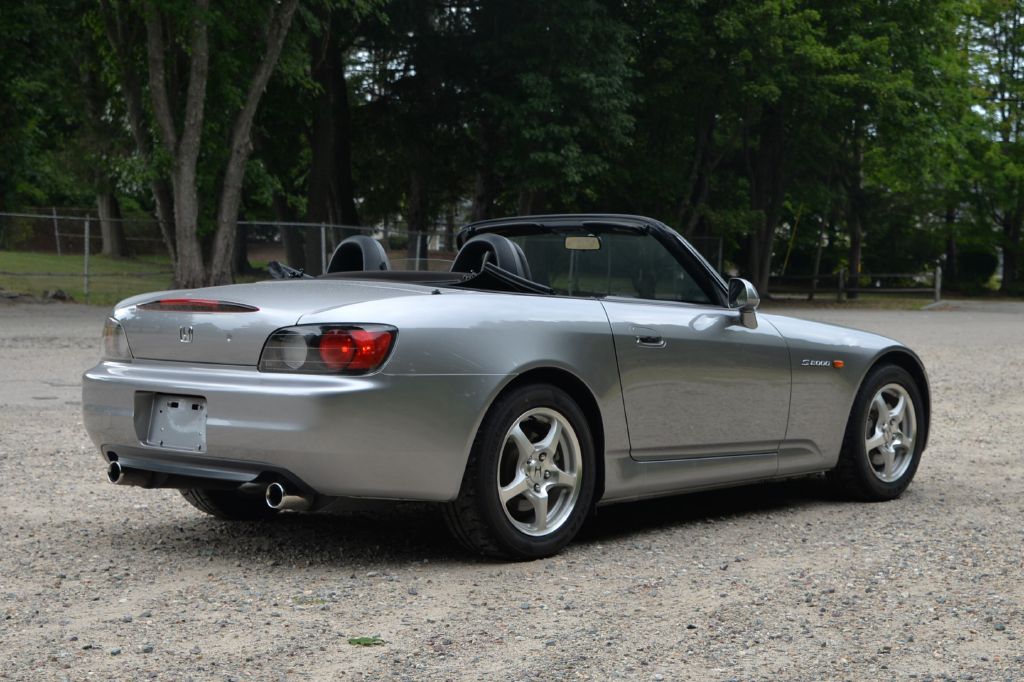 Photo 9 of this HONDA S2000