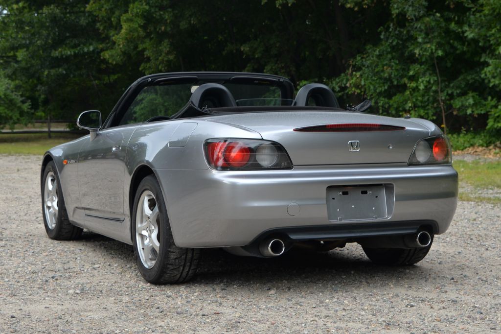 Photo 6 of this HONDA S2000