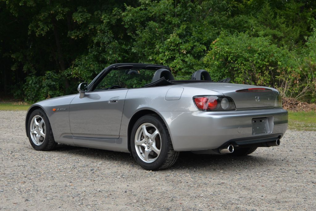 Photo 5 of this HONDA S2000