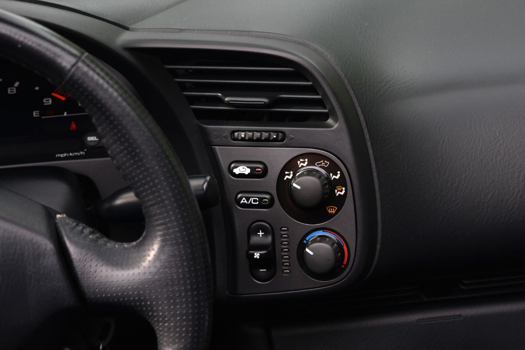 Photo 22 of this HONDA S2000