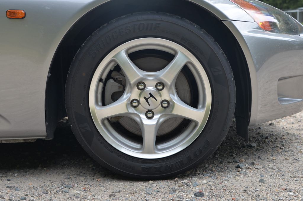 Photo 16 of this HONDA S2000