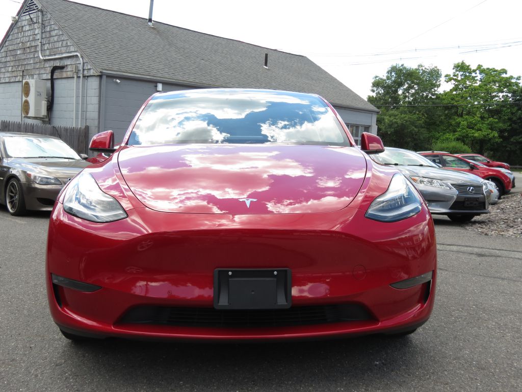 Photo 13 of this TESLA MODEL Y